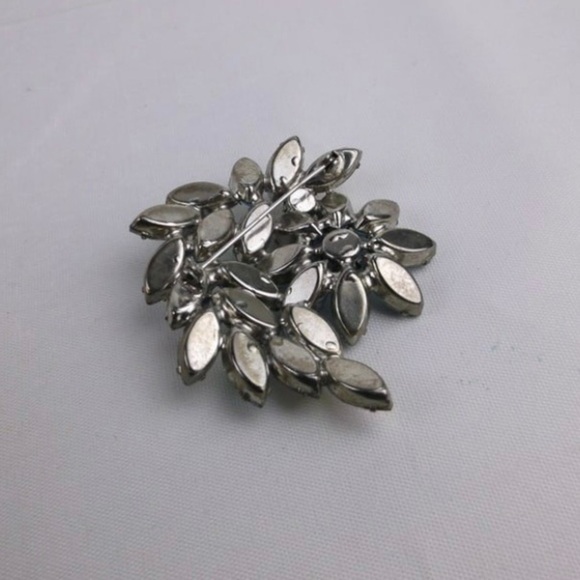 Stunning Vintage 1960s Juliana style Rhinestone Brooch - Picture 3 of 3